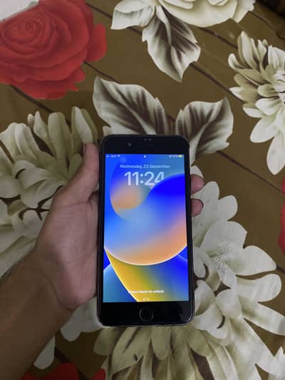 iPhone 8Plus official pta 64 Gb