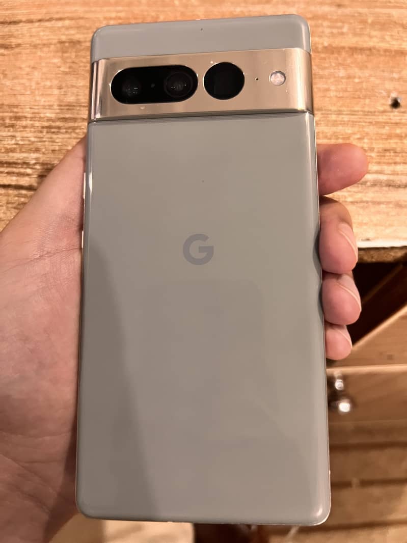 Google Pixel 7 Pro 2