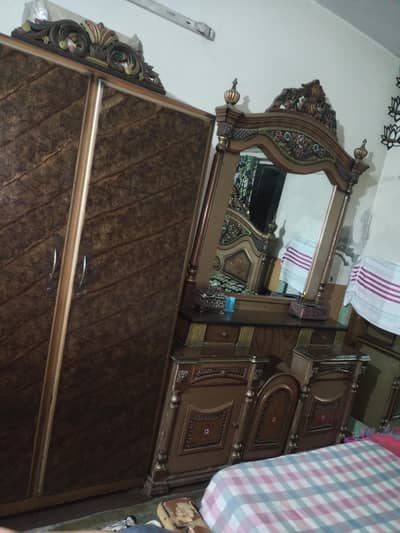 bed set wood almari showcase