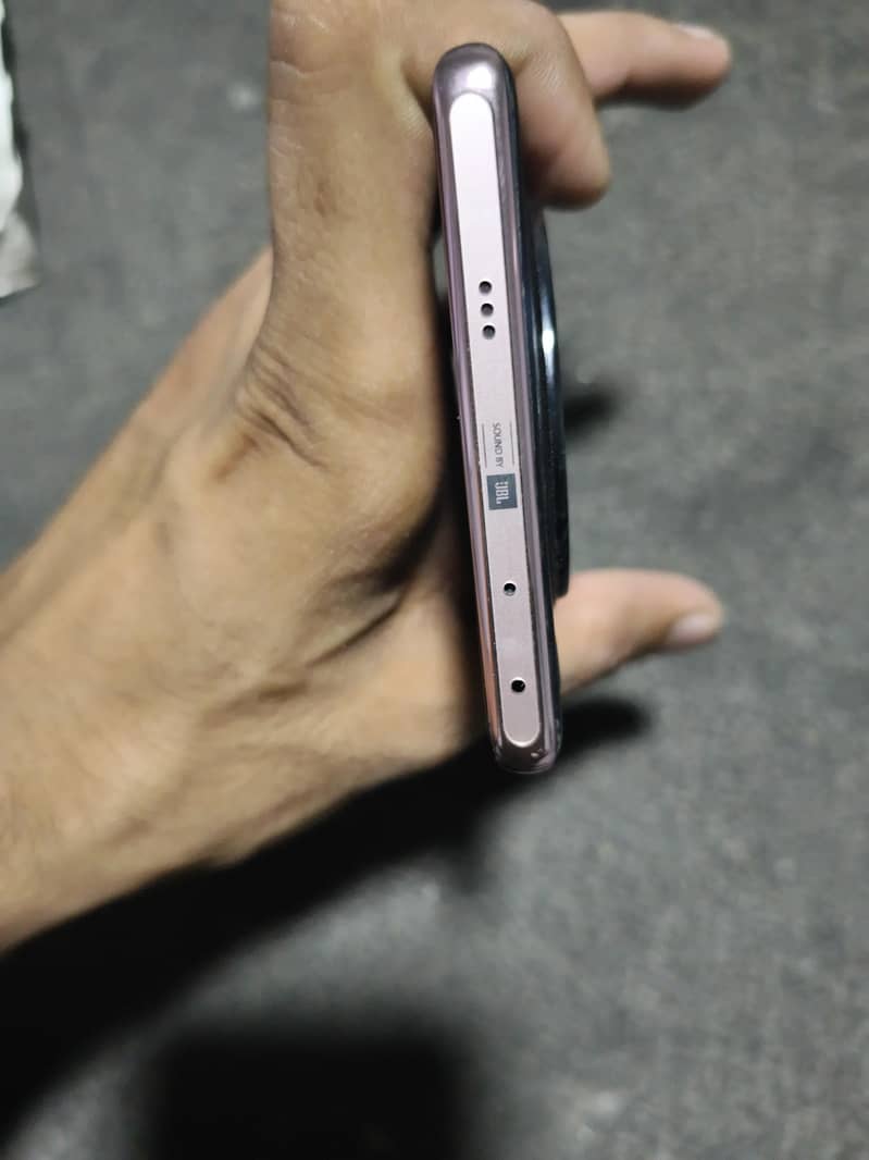 Infinix Zero 40 4