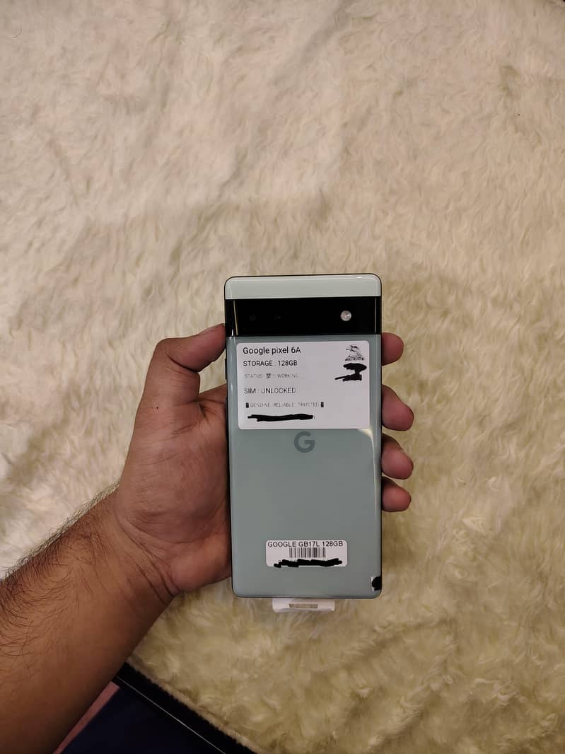Google Pixel 6a 1