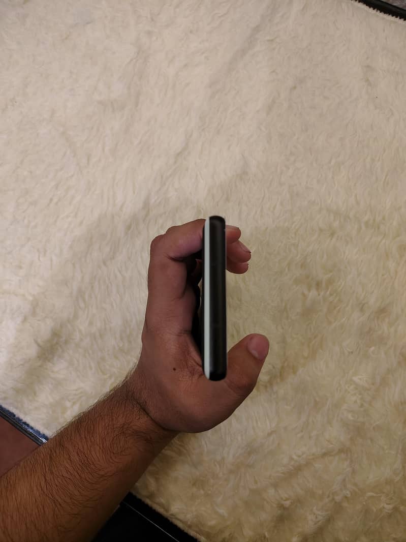 Google Pixel 6a 4