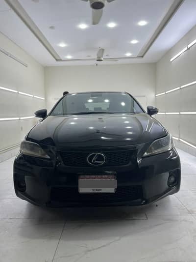 Lexus CT200h 2011/2014 Model in Excellent Condition