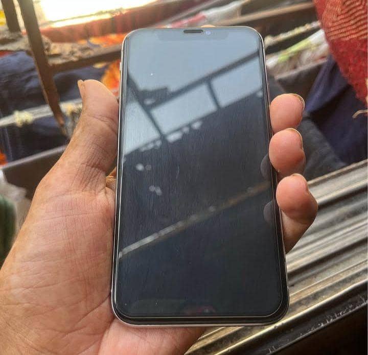 Apple iPhone X 1