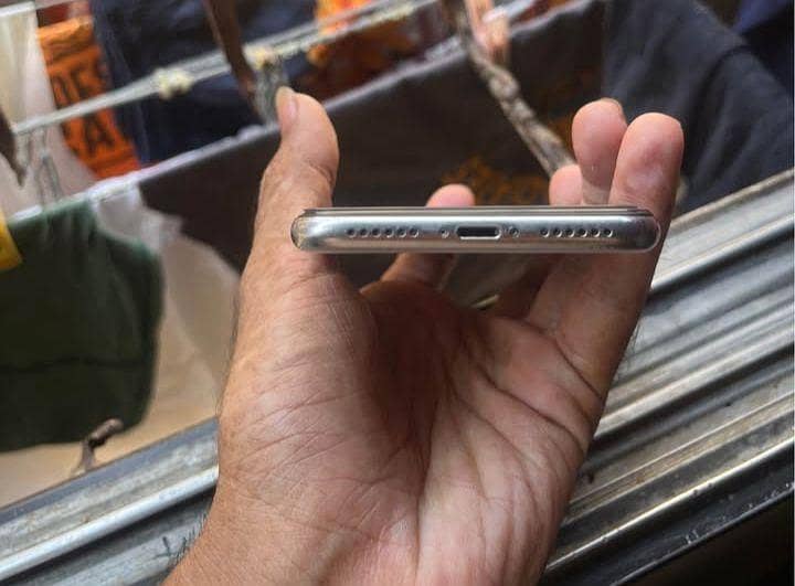 Apple iPhone X 2