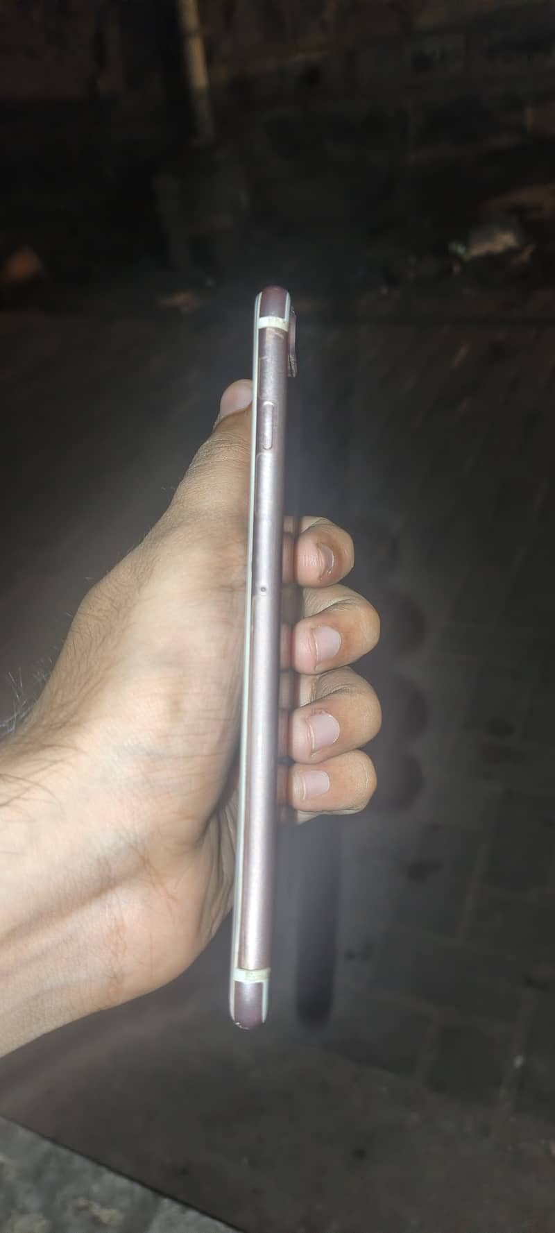 Apple iPhone 7 Plus 2
