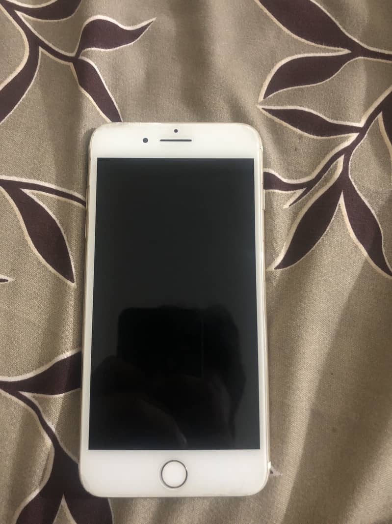 Apple iPhone 7 Plus 1