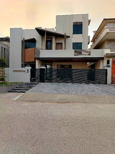 50x90 kanal Brand new House for Sale G-13/2