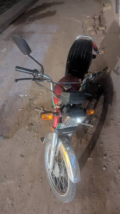 Honda CD70 2017