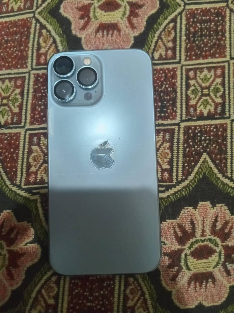 Apple iPhone 13 Pro Max 0