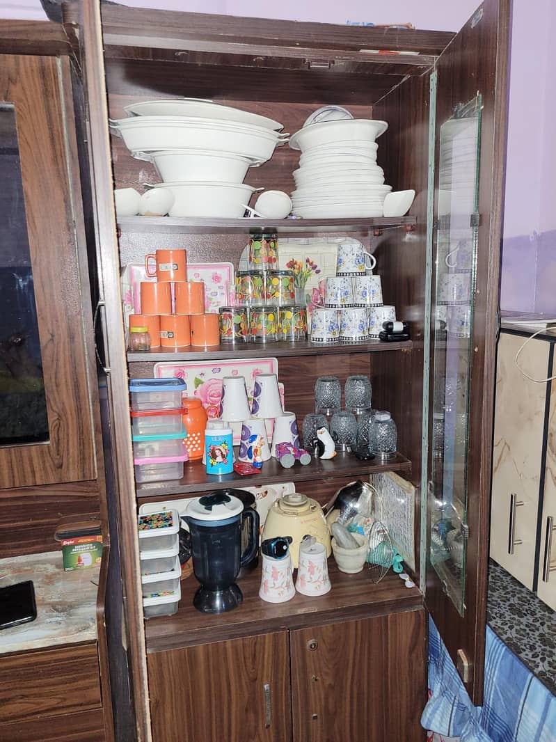 used dressing table and devider 0