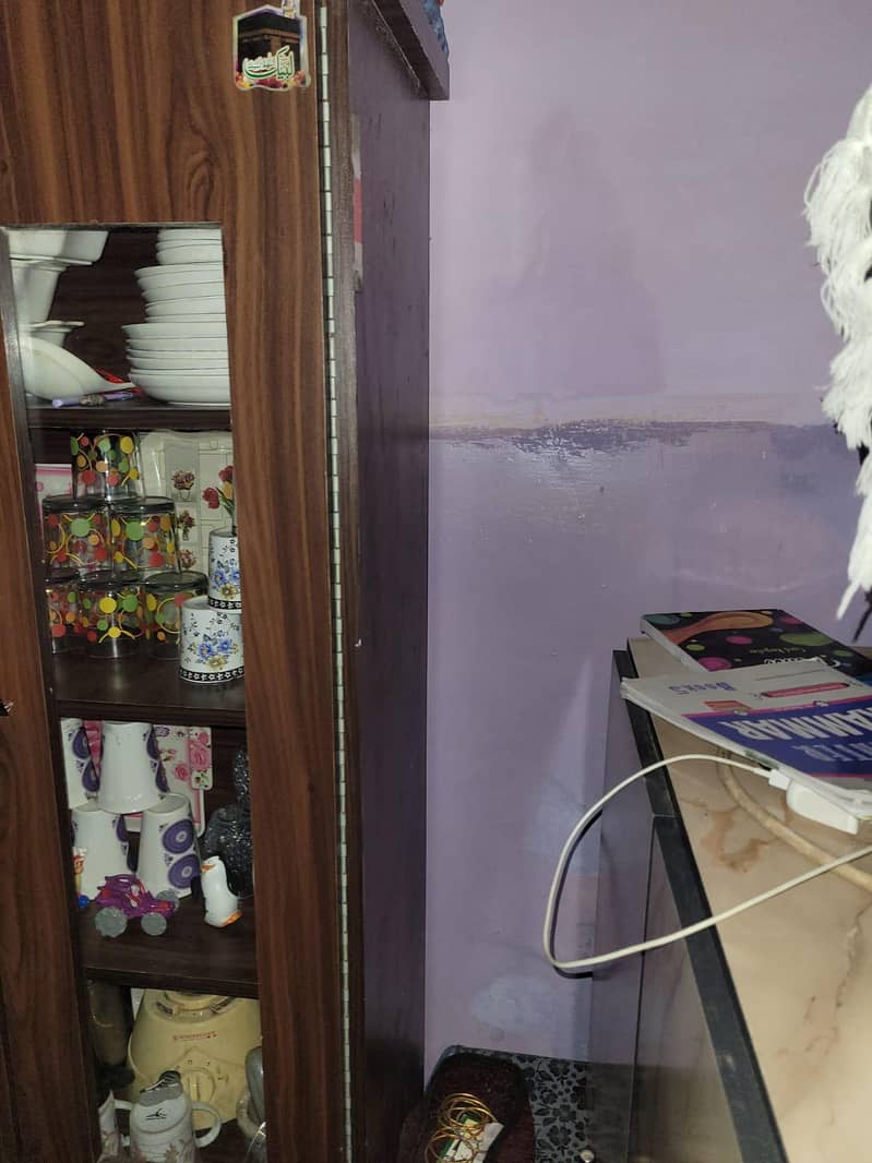 used dressing table and devider 7