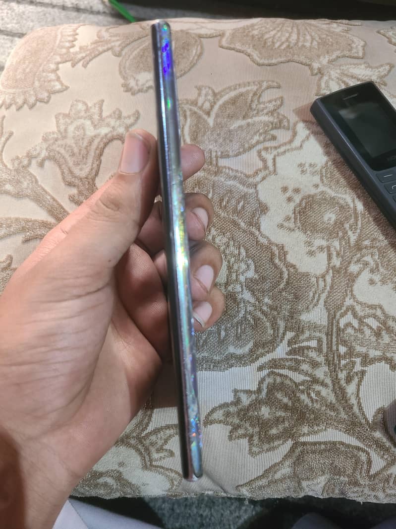 Samsung Mobile Note 10 Plus 2