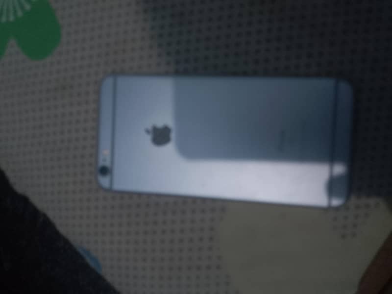 Apple iPhone 6S Plus 3