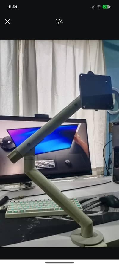 Herman Miller flo v2