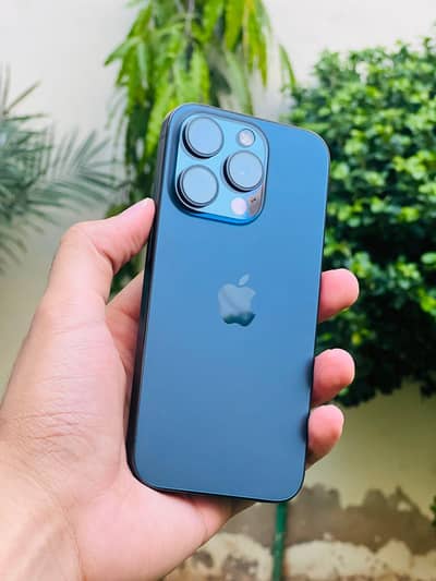 Apple iPhone 15 Pro