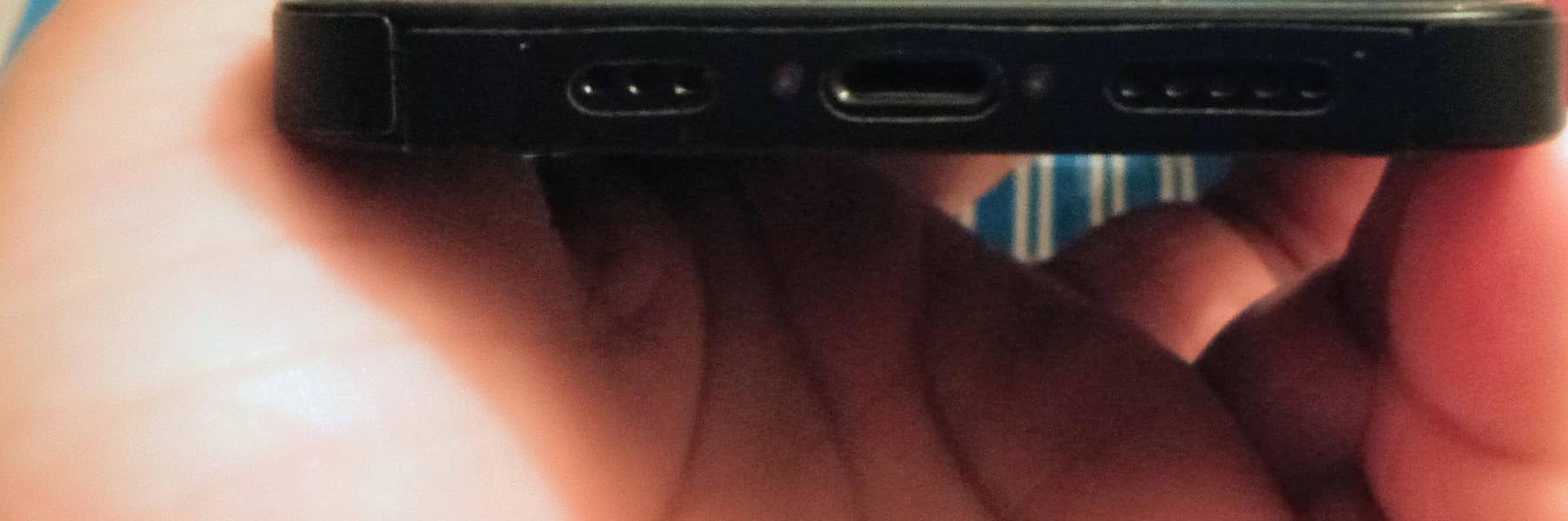 Apple iPhone 13 2