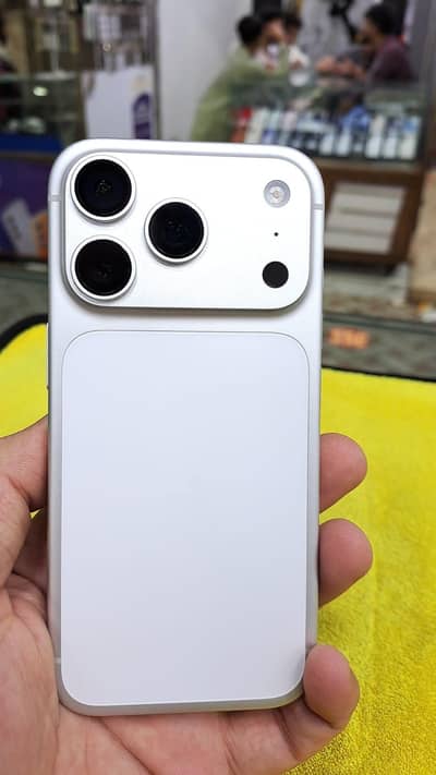 Apple iPhone 17 Pro