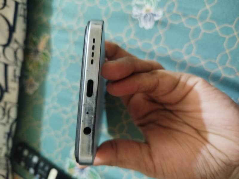 Infinix Note 30 7