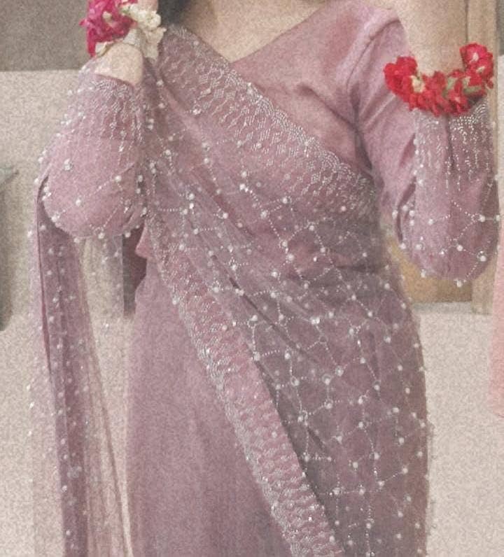 Saree 0