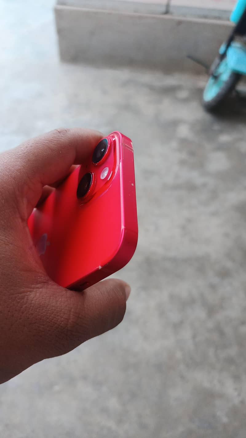 Apple iPhone 14 2
