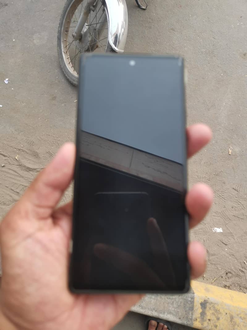 Google Pixel 6   /256Gb 5