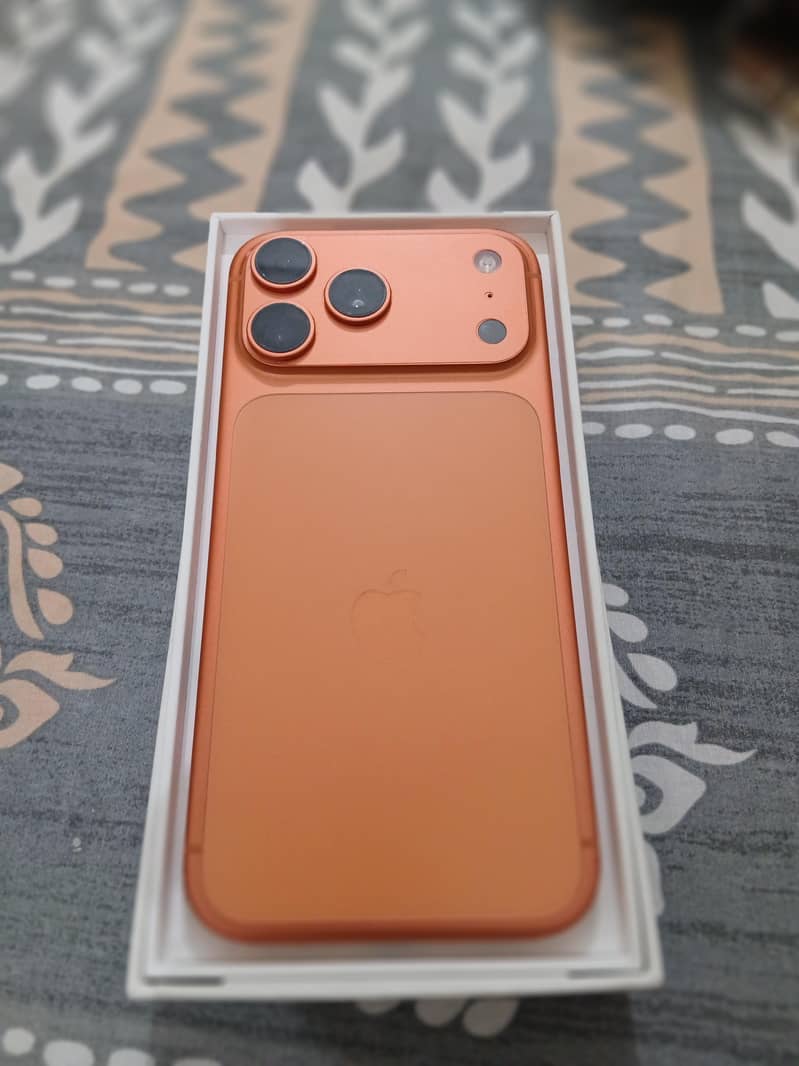 Apple iPhone 17 Pro Max 7