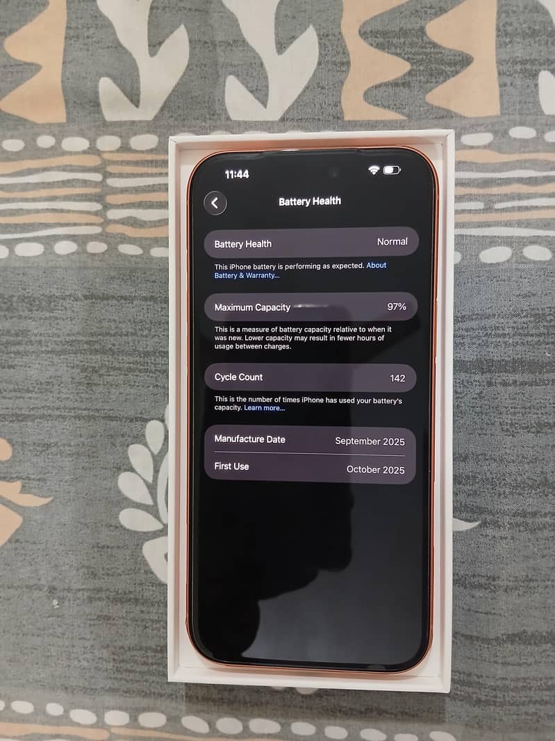 Apple iPhone 17 Pro Max 8