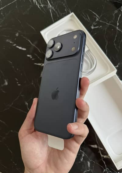 Apple iPhone 17 Pro Max Brand New