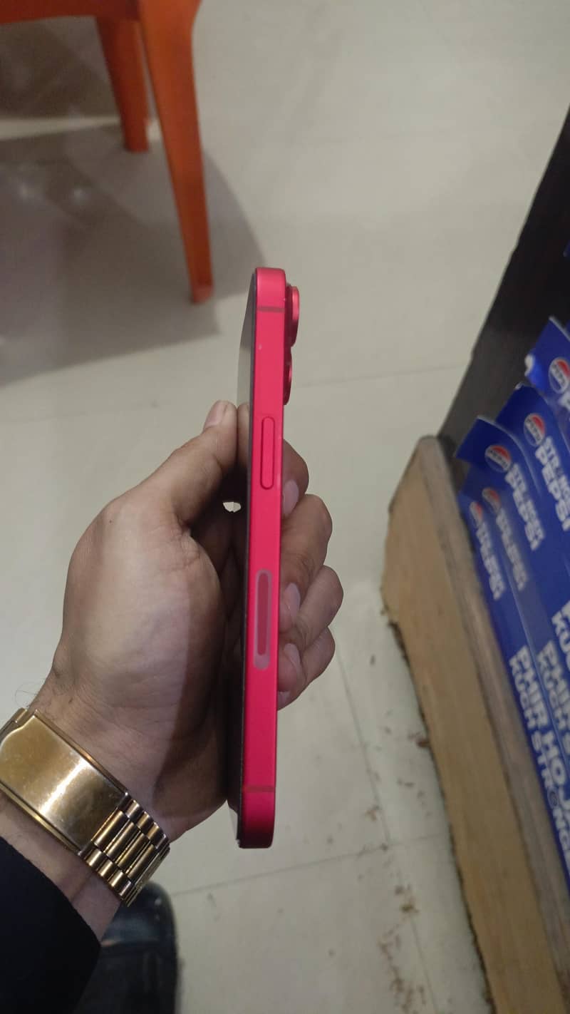 Apple iPhone 14 3