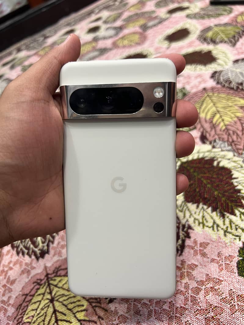 Google Pixel 8 Pro 1