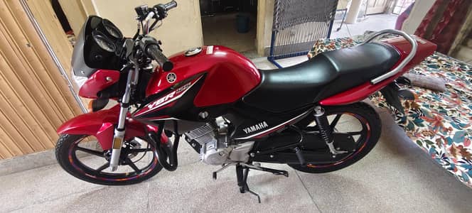 Yamaha YBR125 2023