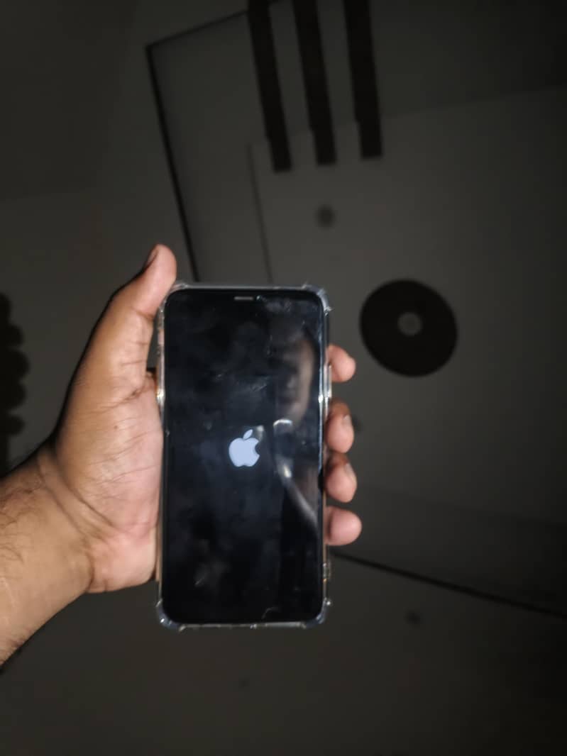 Apple iPhone 11 pro max 512 gb MDM 6