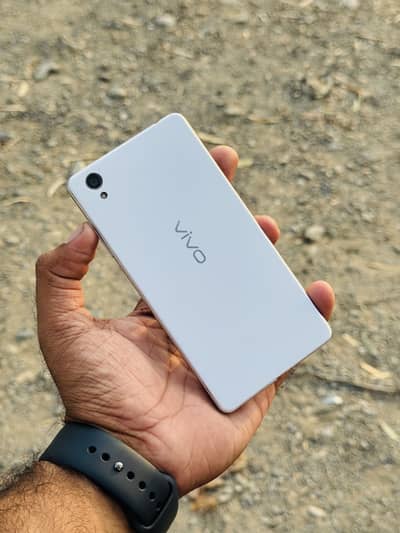 Vivo Y51A