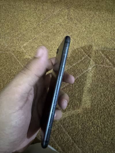 Apple iPhone 7 PTA