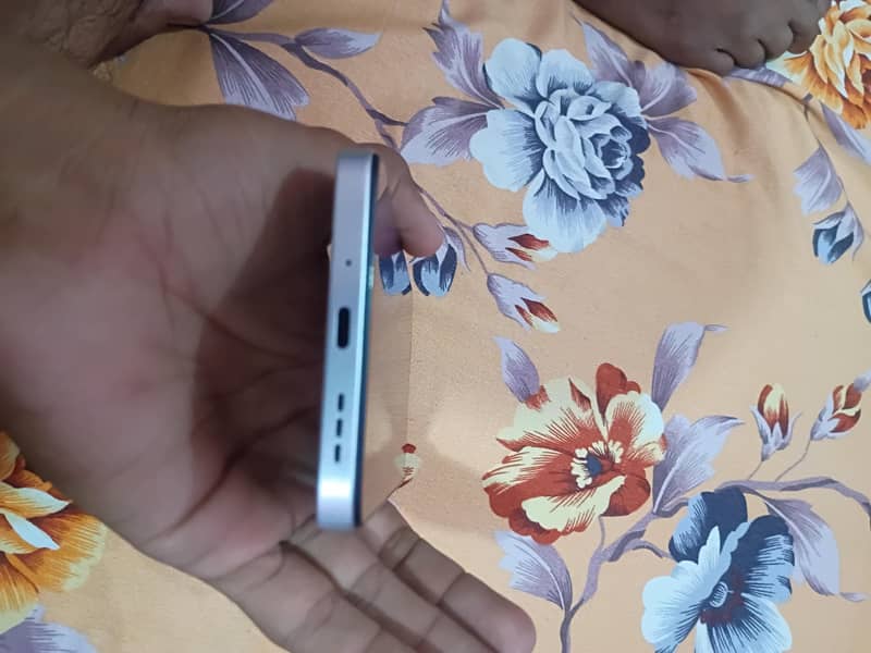 mobile with box 4
