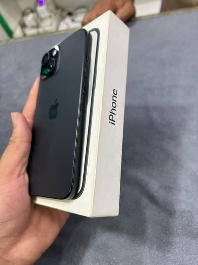 Apple iPhone 15