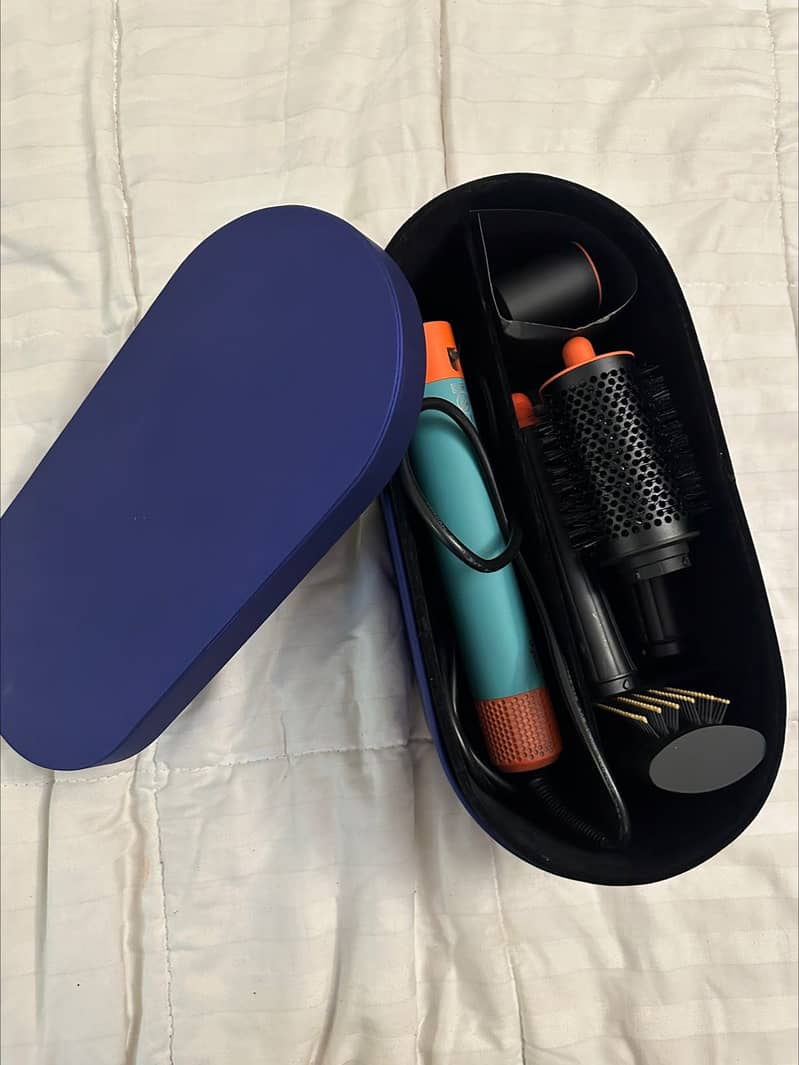 Dyson airwrap 2