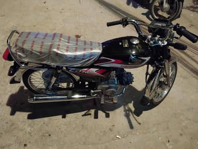Honda cd70 black