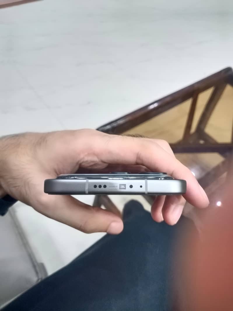 Infinix Note 60 4