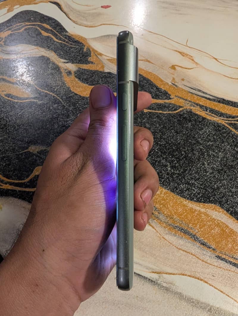 Google Pixel 8 3