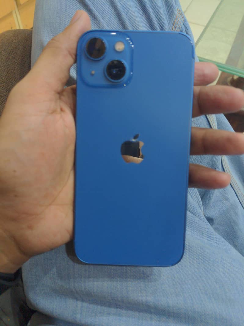 Apple iPhone 13 1