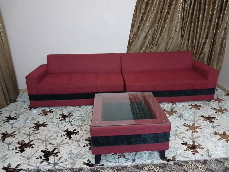 4 Seater Sofa Set With Table 1