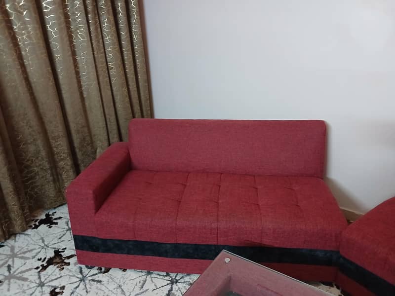 4 Seater Sofa Set With Table 2