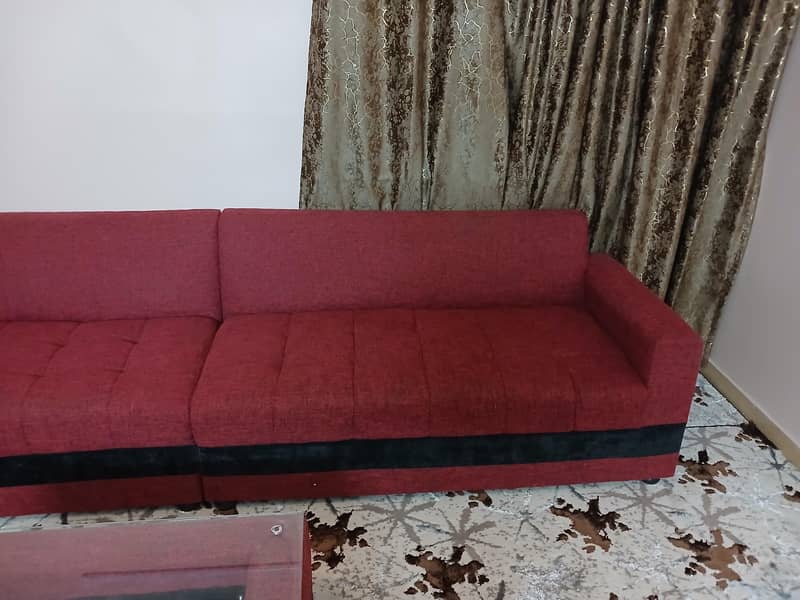 4 Seater Sofa Set With Table 6