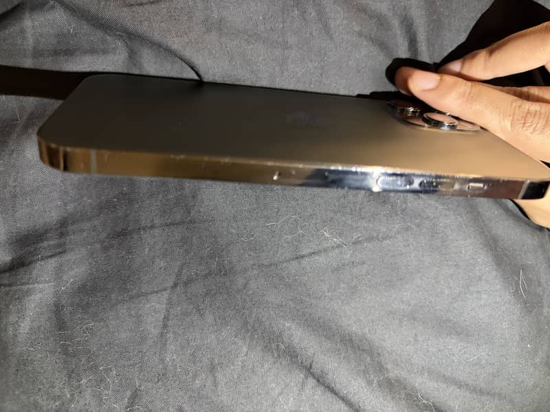Apple iPhone 12 Pro Max 3