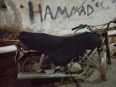 125 super power 2018 sell kr rha ho