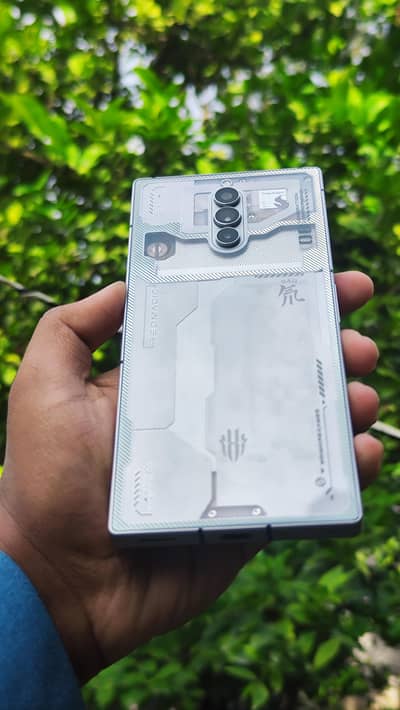 Zte nubia RedMagic 8 Pro