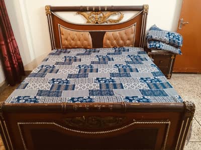 Wooden King Size Bed with 2 Side Tables