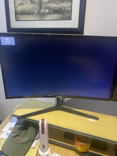 27’’ curved Samsung monitor